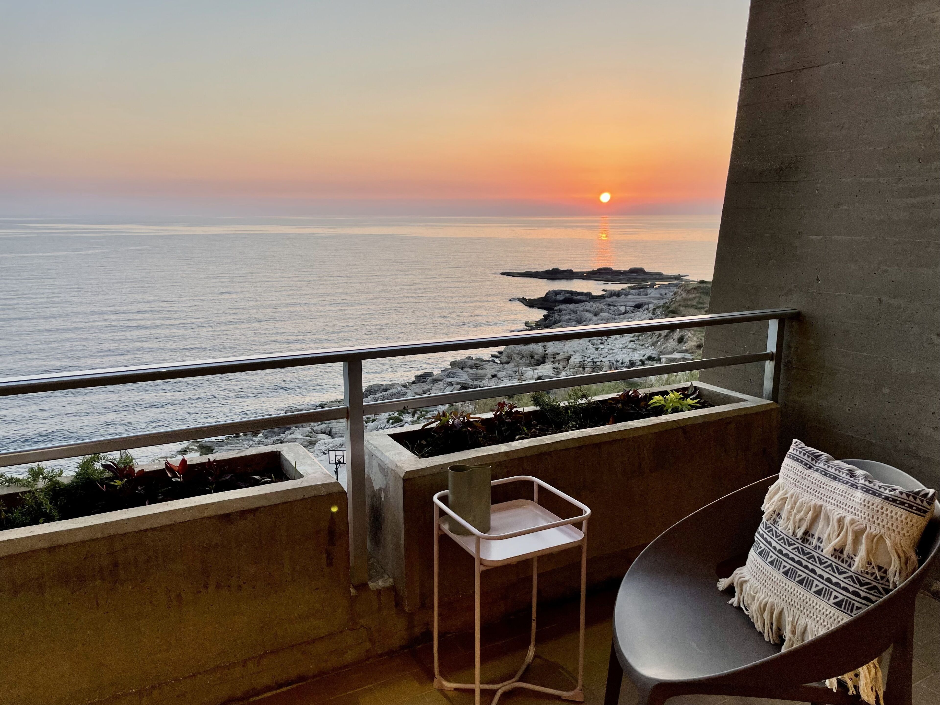 Family Room, 2 Bedrooms, Sea View, Oceanfront | In-room safe, individually decorated, laptop workspace, blackout drapes