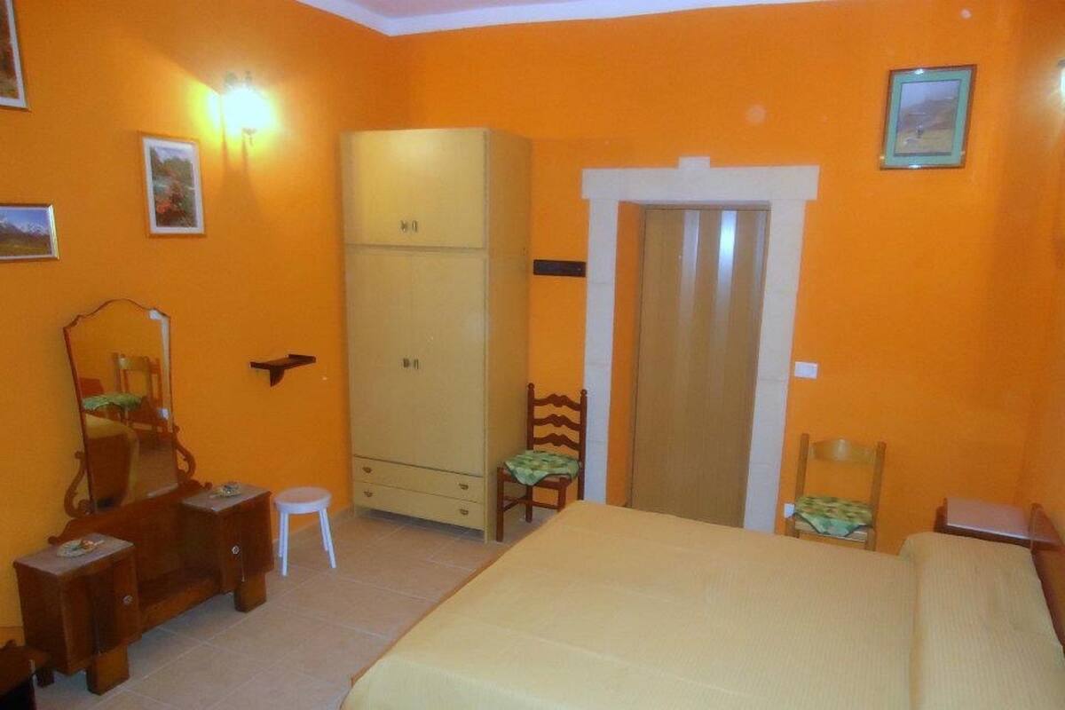 Minibar, desk, free cots/infant beds, free WiFi