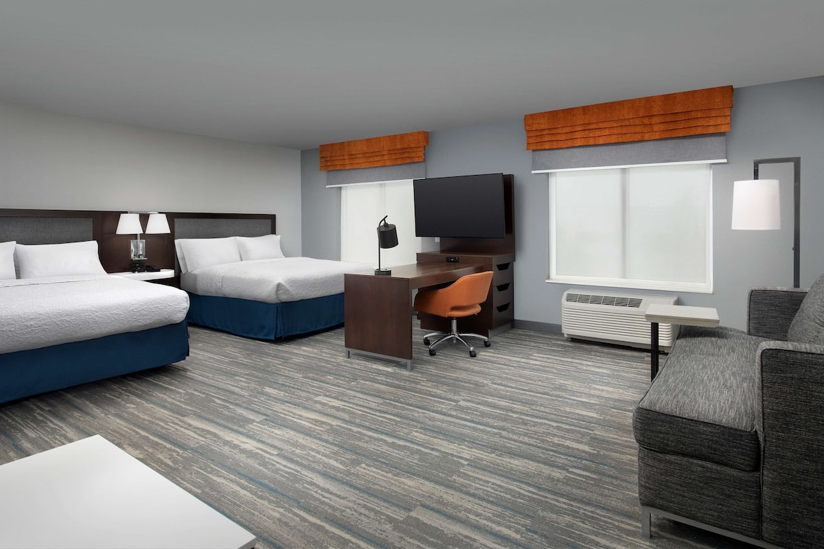 In-room safe, desk, laptop workspace, blackout curtains
