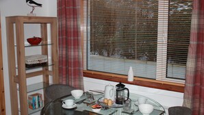 Apartment, 1 Double Bed, Garden View | Interior - Dunshee (Dunvegan)