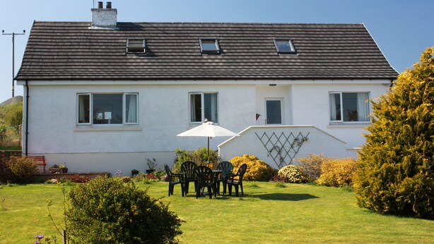 Front of property - Dunshee (Dunvegan)