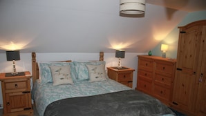 Suite, 1 King Bed, Hill View - Dunshee (Dunvegan)