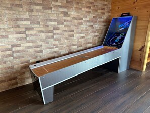 Spielezimmer
