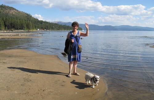 Country Cottage -Cozy 3-bedroom vacation home 11 minutes from Lake Almanor