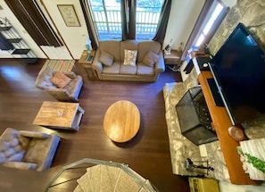 Smart TV, fireplace, books, stereo - Fantastic Pool, Hot Tub, Cabana, Mt. Views, Party Pavilion, 2 Minutes 2 Frio! (Concan)