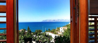 DREAM VILLA FOR THE ENTIRE FAMILY. WHAT A GREAT PLACE  FOR SPECIAL REUNION 