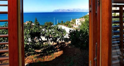 TRAUMVILLA FÜR DIE GESAMTE FAMILIE. WAS FÜR EIN GROSSER ORT FÜR SPECIAL REUNIO