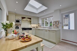 Microwave, oven, dishwasher, toaster