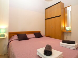 Standard Apartment, 1 Bedroom (397/907) | 1 bedroom, iron/ironing board, free WiFi, bed sheets - Apartment 397 (Pula)