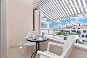 Standard Apartment, 4 Bedrooms (43/1579) | Terrace/patio - Apartment 43 (Pula)