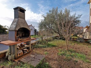 BBQ/picnic area - Apartment 70 (Fazana)