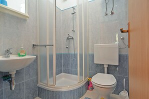 Standard Studio, 1 Bedroom (72/19123) | Bathroom