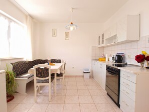 Monolocale Standard, 1 camera da letto (72/112) | Cucina privata | Frigorifero, macchina per tè/caffè, bollitore elettrico