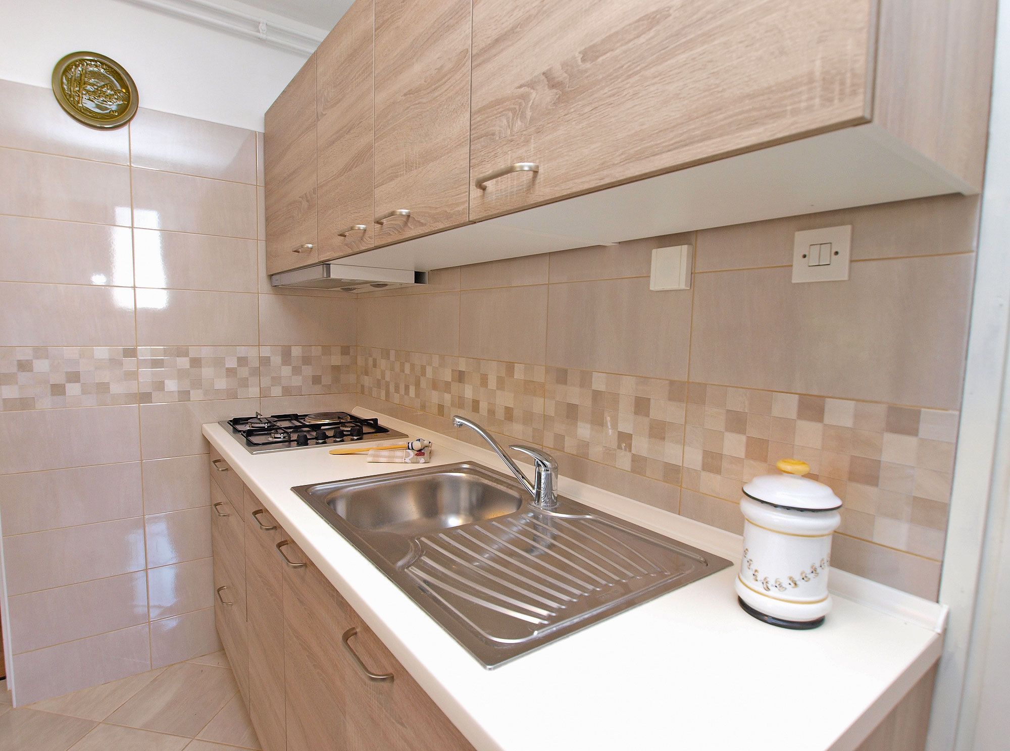 Departamento estándar, 2 habitaciones (154/328) | Cocineta privada | Refrigerador, parrilla de estufa y utensilios de cocina 