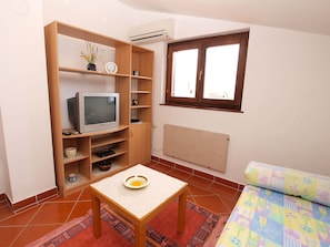Standard Apartment, 1 Bedroom (0155) | Living area | TV - Apartment 297 (Porec)