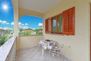 Standard Apartment, 2 Bedrooms (344/791) | Balcony