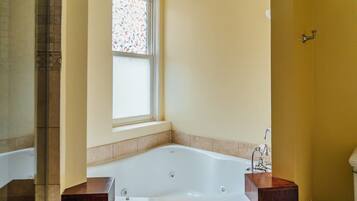 House (5 Bedrooms) | Bathroom