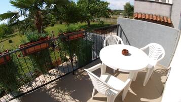 Standard Apartment, 1 Bedroom (359/829) | Balcony