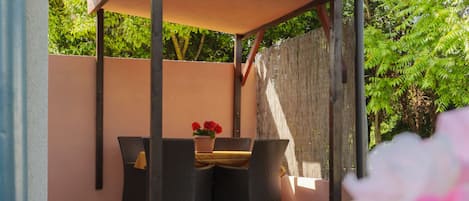 Standard Apartment, 1 Bedroom (365/842) | Terrace/patio