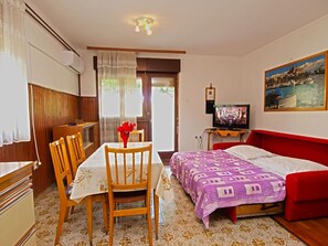 Standard-Apartment, 1 Schlafzimmer (390/887) | Bügeleisen/Bügelbrett, kostenloses WLAN, Bettwäsche