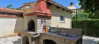 Apartment 436