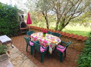 Standard-Apartment, 4 Schlafzimmer (0172) | Terrasse/Patio