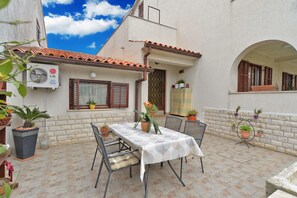 Standard Apartment, 1 Bedroom (0176) | Terrace/patio - Apartment 522 (Pula)