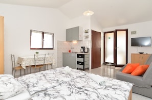 Studio Standard, 1 chambre (535/1278)