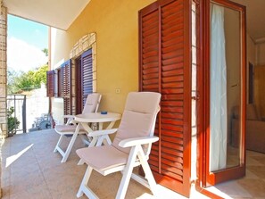 Standard Studio, 1 Bedroom (0179) | Balcony