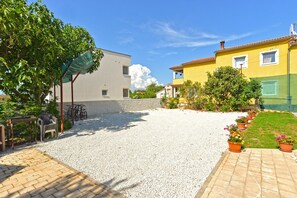 Enceinte de lâhĂ©bergement