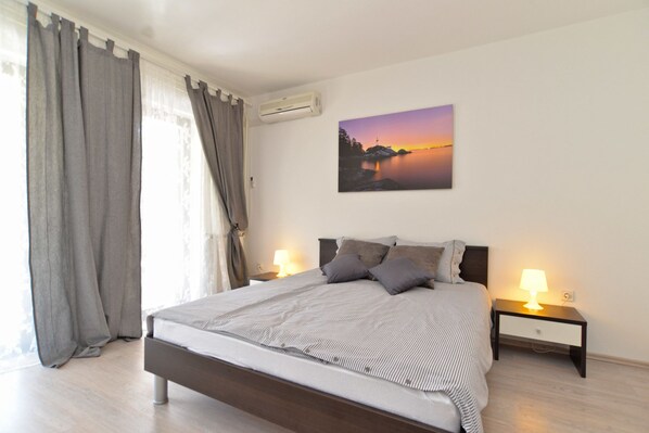 Standard Apartment, 2 Bedrooms (628/1501) | 2 bilik tidur, seterika/papan seterika, Wi-fi percuma, cadar katil