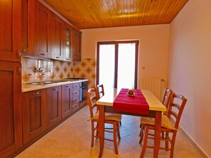 Standard Apartment, 2 Bedrooms (0200) | In-room dining - Apartment 707 (Rovinj)