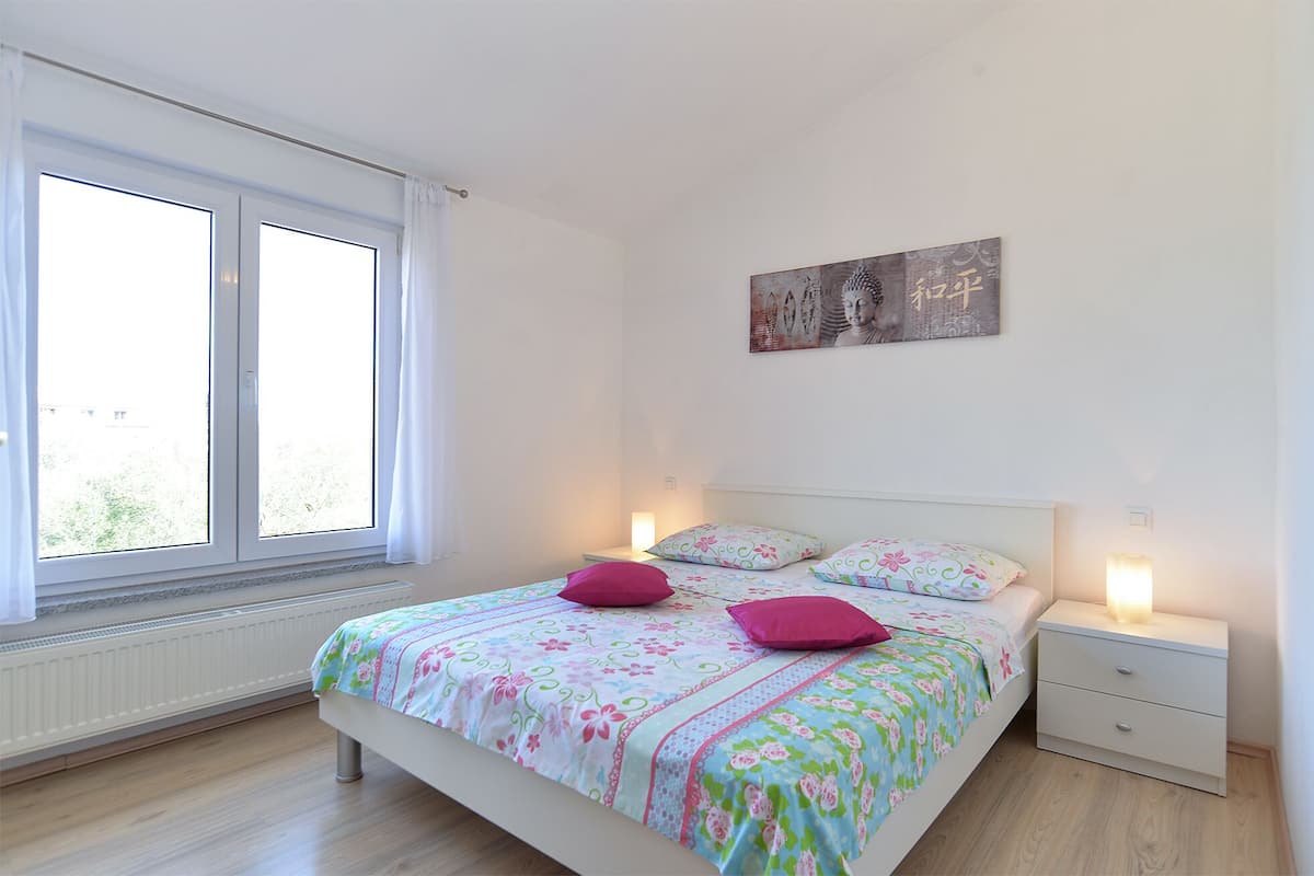 Standard Apartment, 1 Bedroom (719/1675) | 1 bedroom, free WiFi, bed sheets