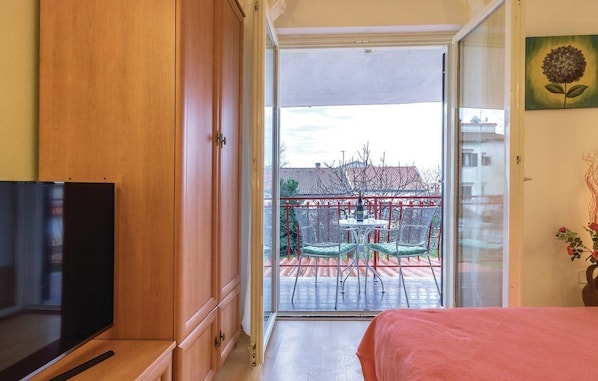 Standard Studio, 1 Bedroom (722/10635) | 1 bedroom, free WiFi, bed sheets
