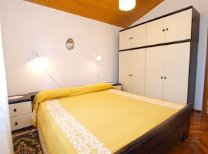 Standard-Apartment, 1 Schlafzimmer (728/1702) | 1 Schlafzimmer, Bügeleisen/Bügelbrett, kostenloses WLAN, Bettwäsche