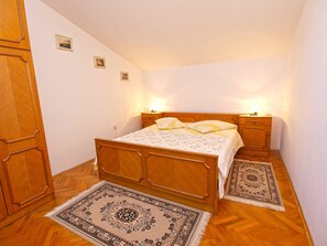 Standard Apartment, 1 Bedroom (761/1774) | 1 bedroom, iron/ironing board, free WiFi, bed sheets