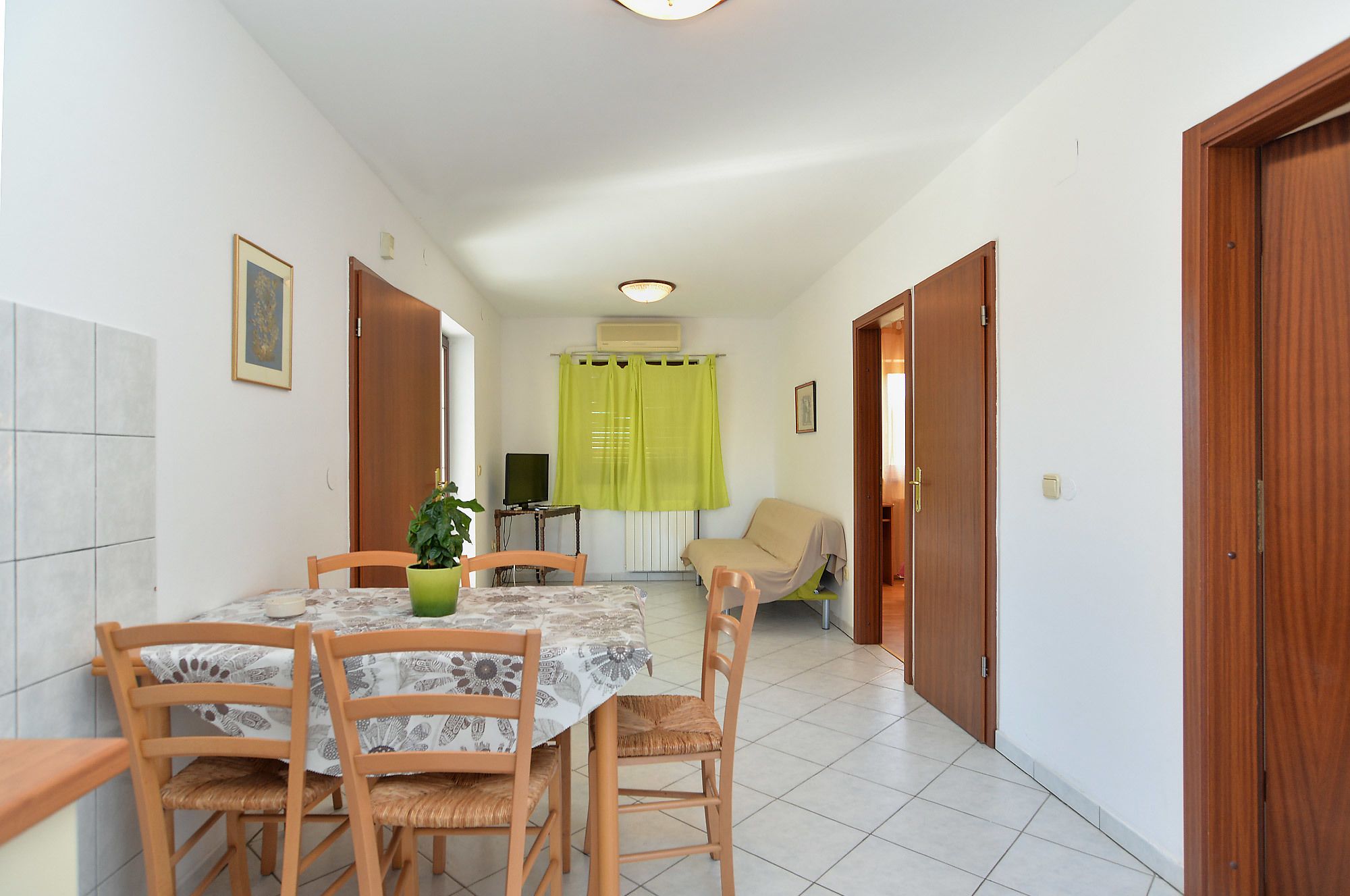 Standard Apartment, 2 Bedrooms (794/1844) | In-room dining