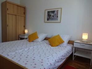 Apartamento estándar, 1 habitación (0223) | 1 dormitorio, tabla de planchar con plancha, cunas gratuitas
