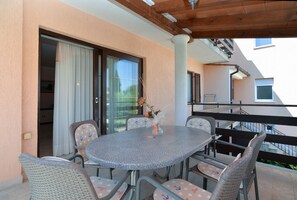 Appartement Standard, 3 chambres (0224) | Balcon