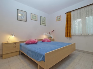 Standard Apartment, 2 Bedrooms (924/2165) | 2 bedrooms, free WiFi, bed sheets - Apartment 924 (Fazana)