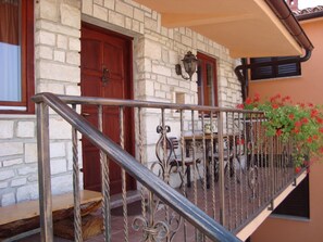 Standard Apartment, 1 Bedroom (990/2951) | Terrace/patio - Apartment 990 (Fazana)