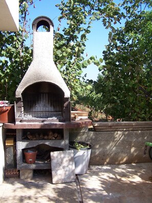 BBQ/picnic area