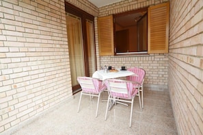 Căn hộ Tiêu chuẩn, 1 phòng ngủ (0264) | Hiên