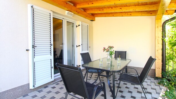 Standard House, 3 Bedrooms (0275) | Terrace/patio - Apartment 1092 (Pula)