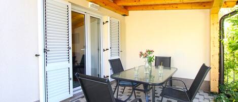 Casa estándar, 3 habitaciones (0275) | Terraza o patio