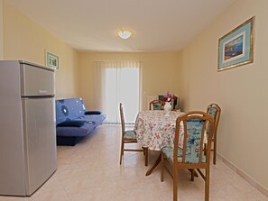 Standard Apartment, 1 Bedroom (1094/9445) | Private kitchen | Fridge, oven, stovetop, cookware/dishes/utensils - Apartment 1094 (Sveta Nedelja)