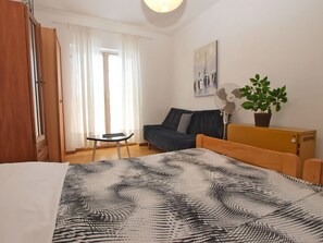 Appartamento Standard, 1 camera da letto (0277) | 1 camera, ferro/asse da stiro, culle/letti per bambini (gratuiti)