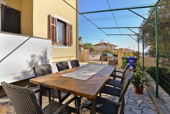 Standard-Haus, 4 Schlafzimmer (0278) | Terrasse/Patio