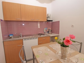 Standard Apartment, 1 Bedroom (1103/9539) | Private kitchen | Fridge, stovetop, coffee/tea maker, electric kettle - Apartment 1103 (Porec)