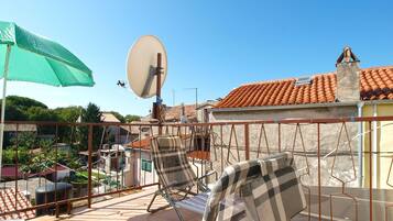 Standard-Apartment, 3 Schlafzimmer (0285) | Terrasse/Patio